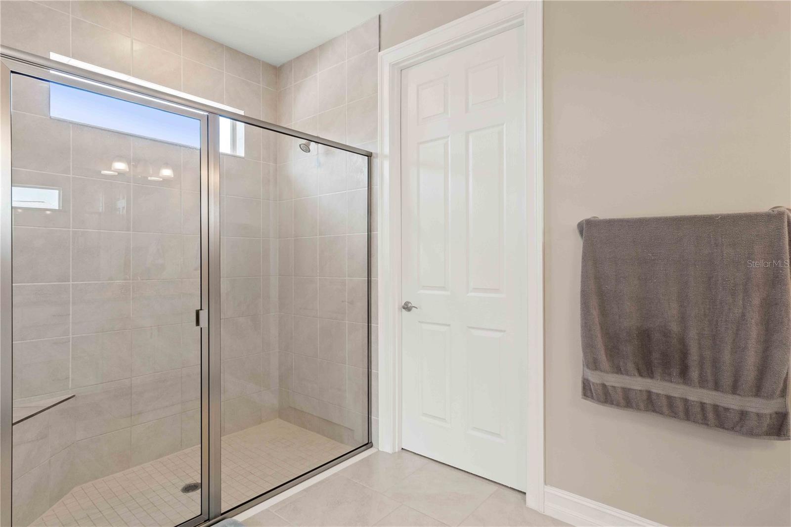 Image 40 of 76 For 14193 Fort Myers Avenue