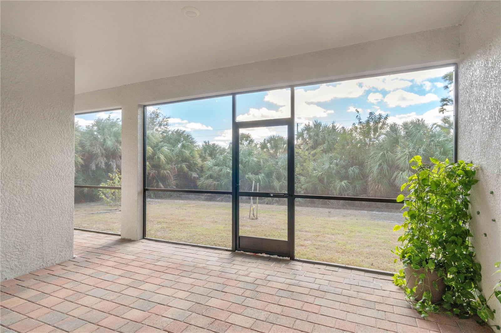 Image 62 of 76 For 14193 Fort Myers Avenue