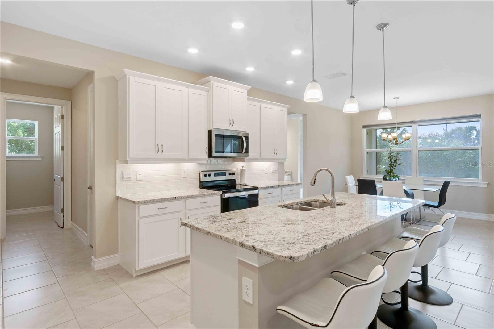 Image 9 of 76 For 14193 Fort Myers Avenue