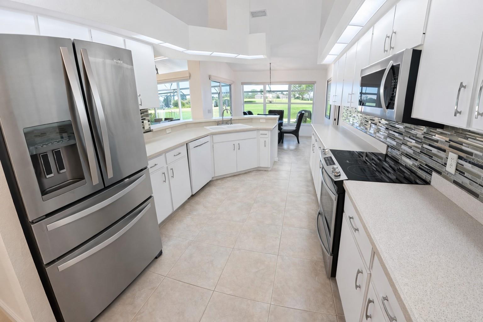 Image 13 of 38 For 46 Sportsman Court