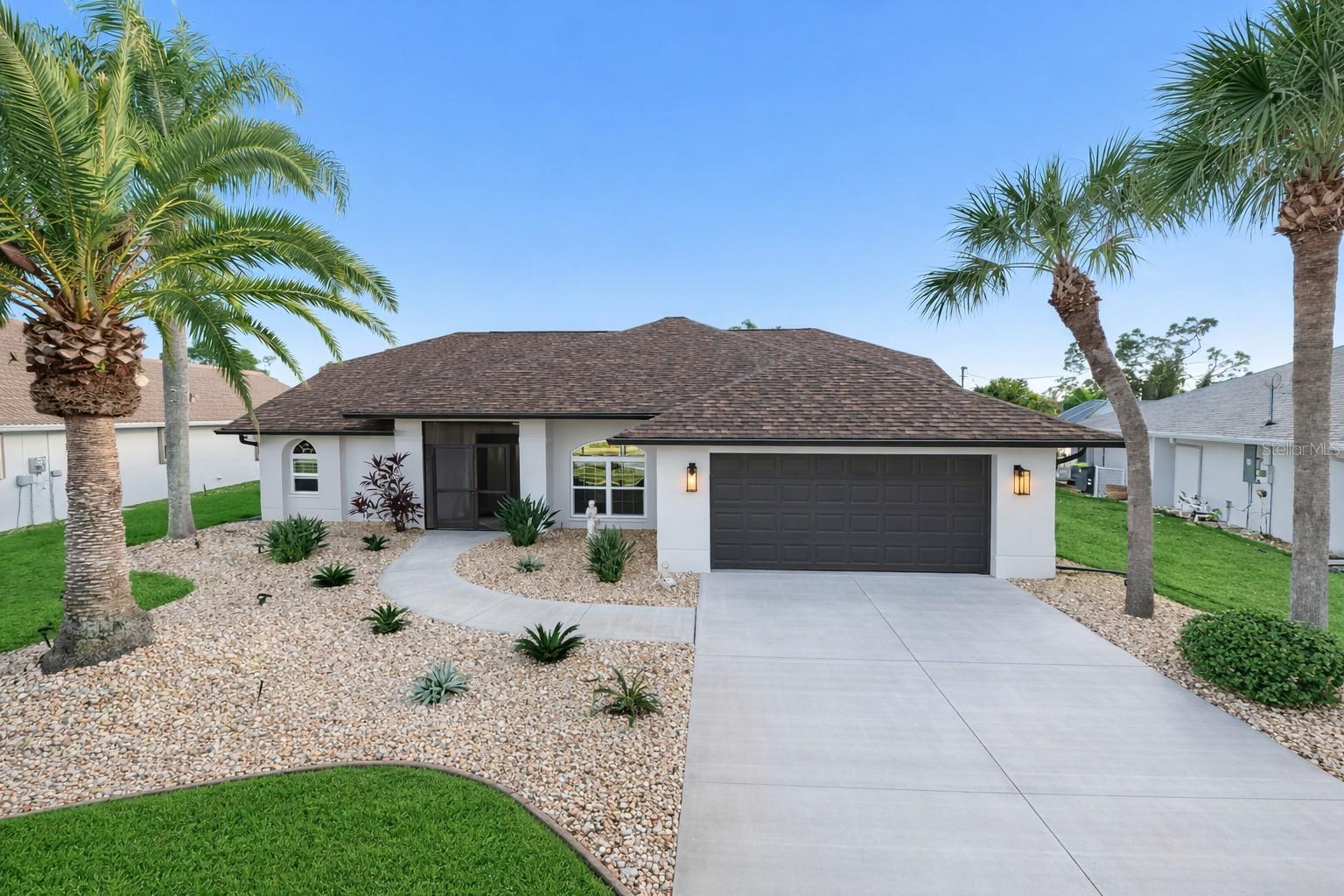 Image 3 of 38 For 46 Sportsman Court