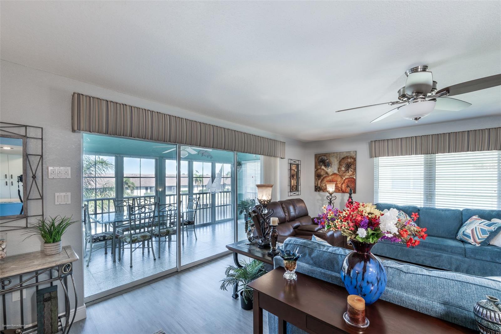 Image 20 of 58 For 4000 Bal Harbor Boulevard 127