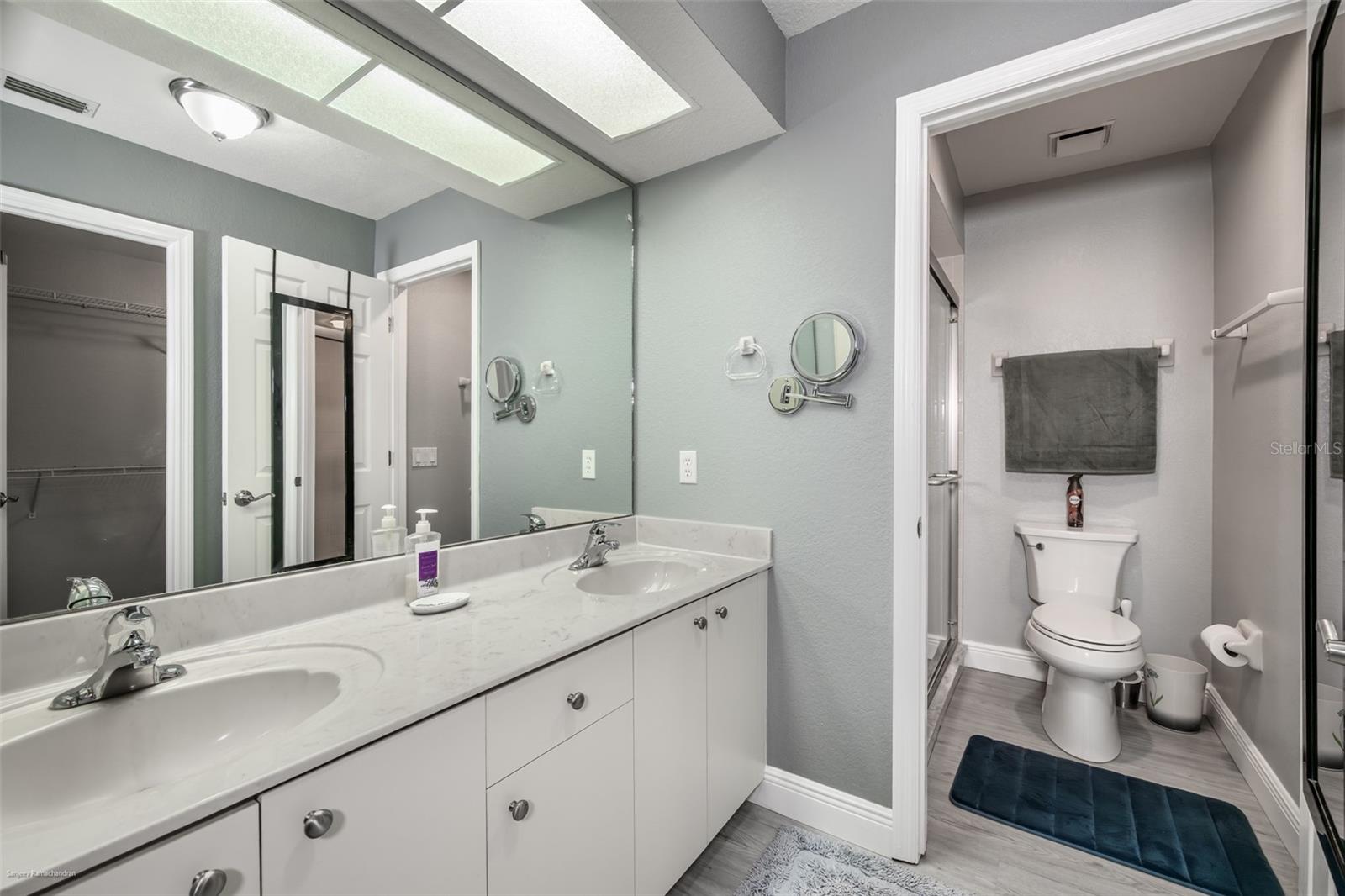 Image 45 of 58 For 4000 Bal Harbor Boulevard 127