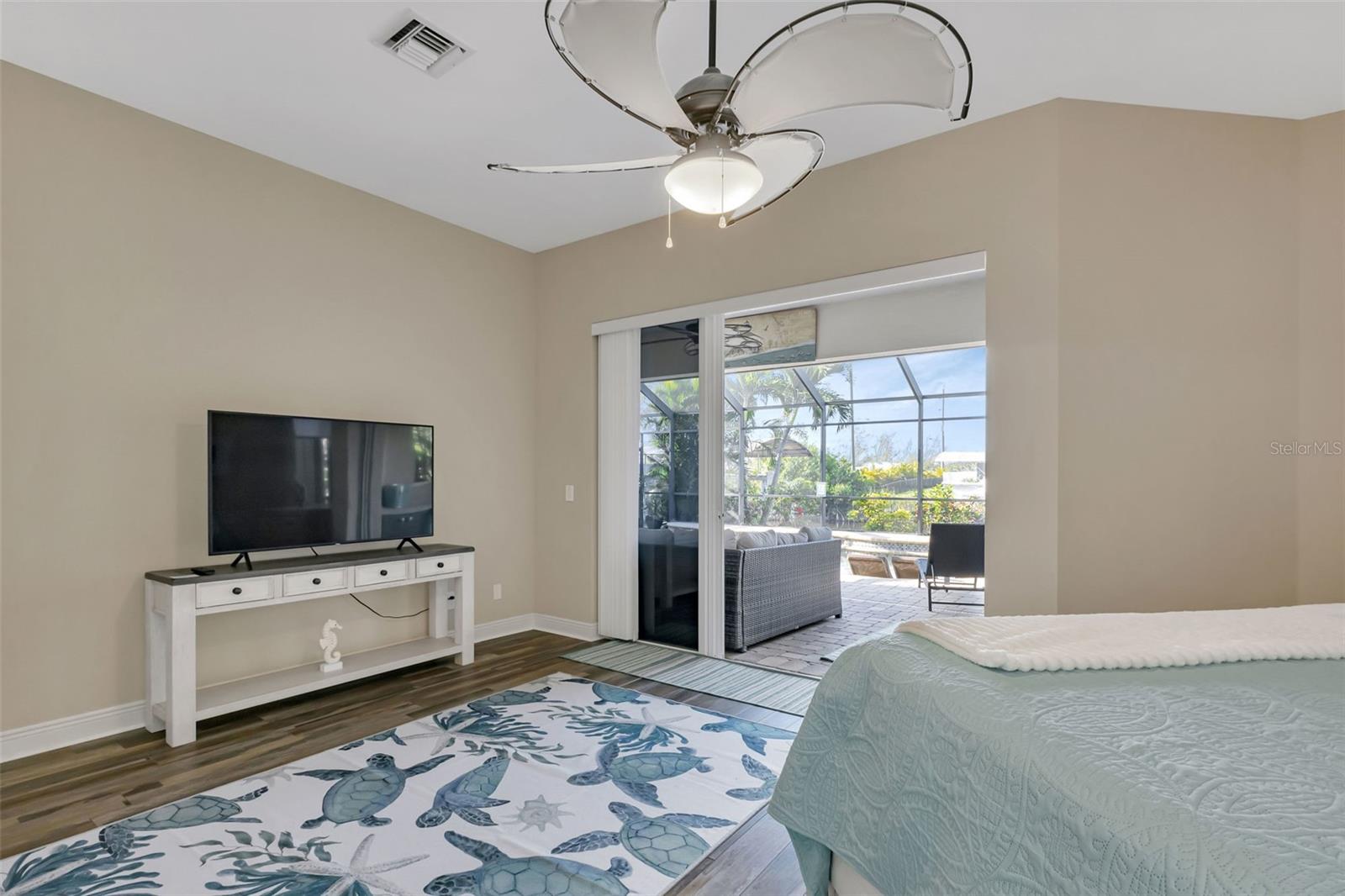 Image 10 of 89 For 10127 Lebanon Drive