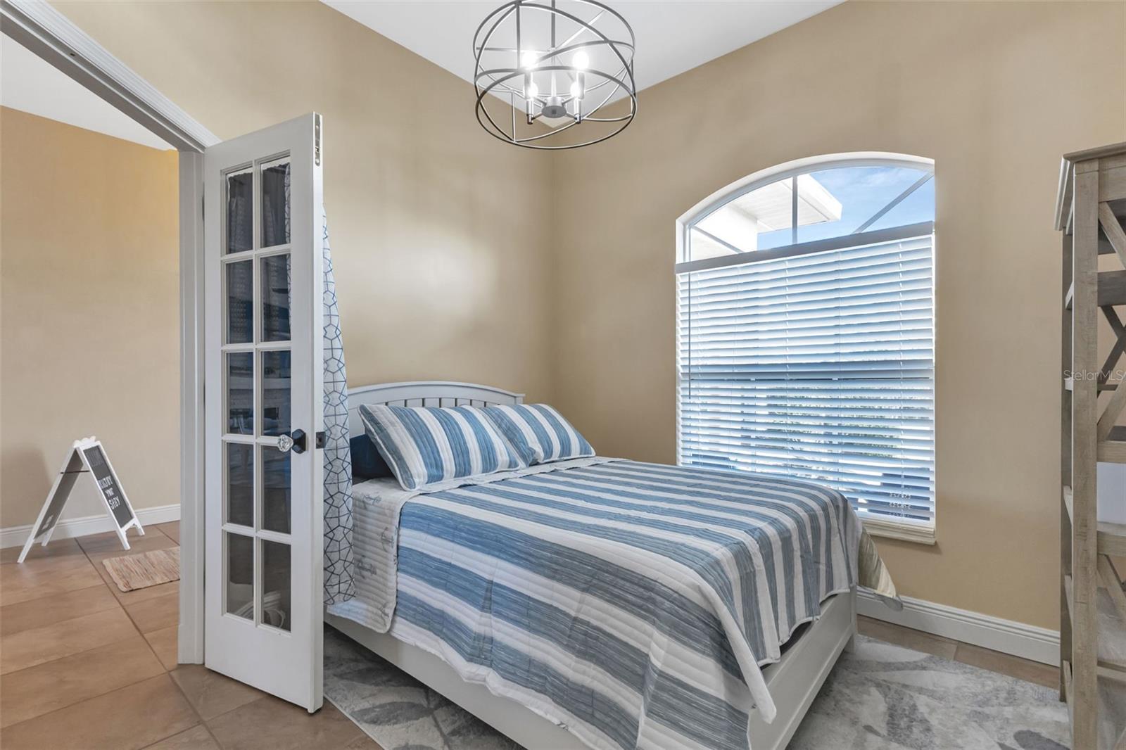 Image 23 of 89 For 10127 Lebanon Drive