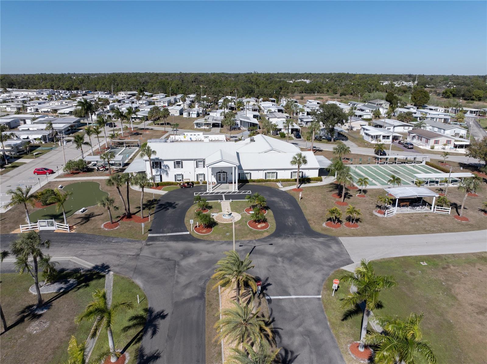 Image 10 of 41 For 205 Carriage Lane