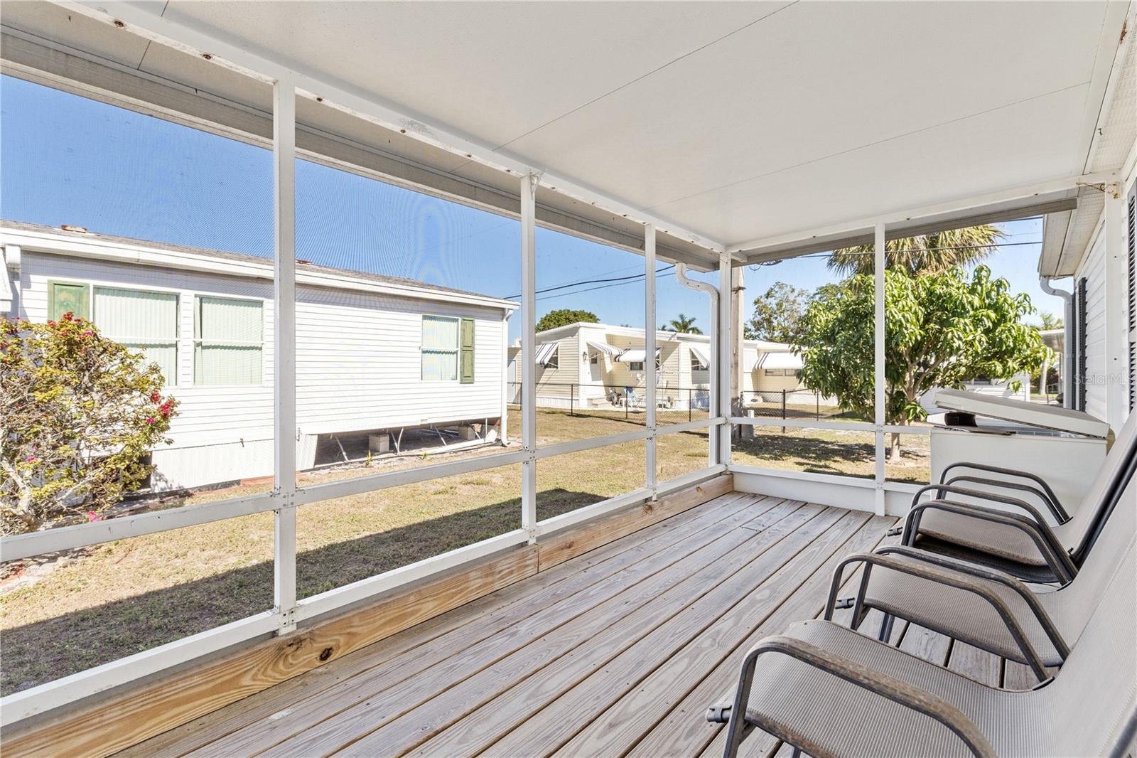 Image 38 of 41 For 205 Carriage Lane