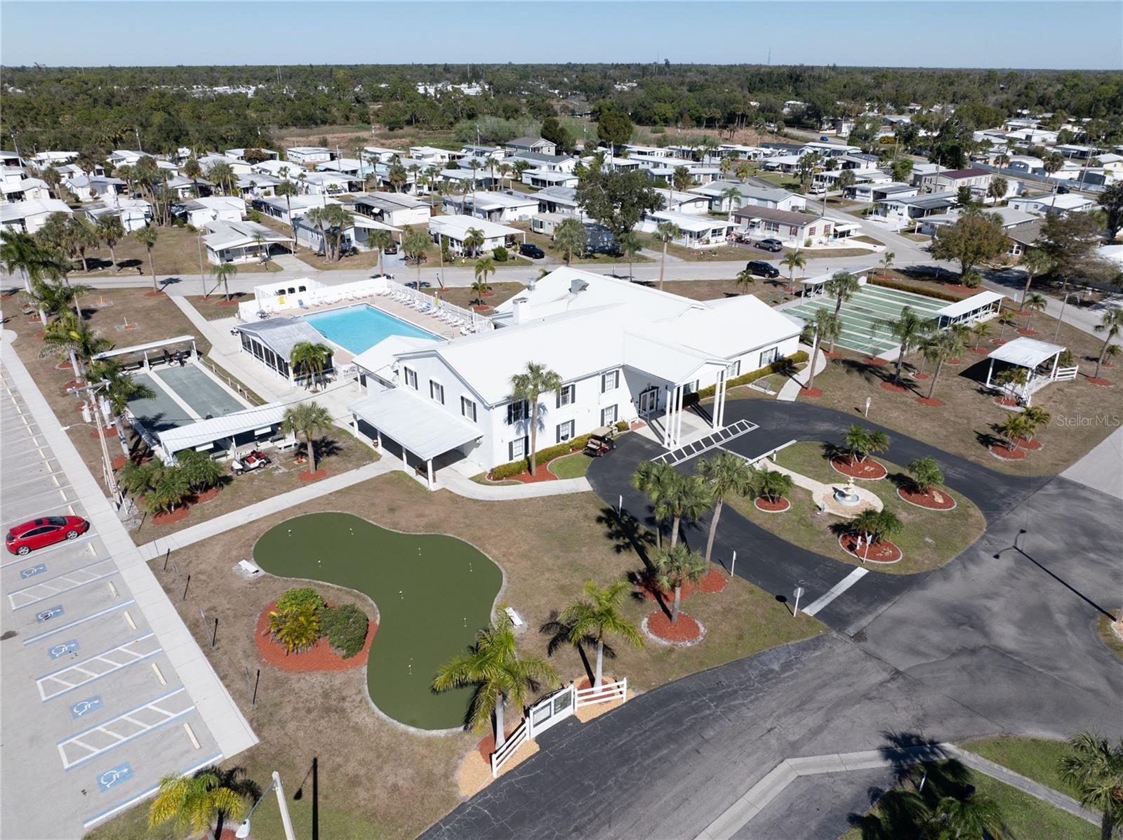 Image 9 of 41 For 205 Carriage Lane