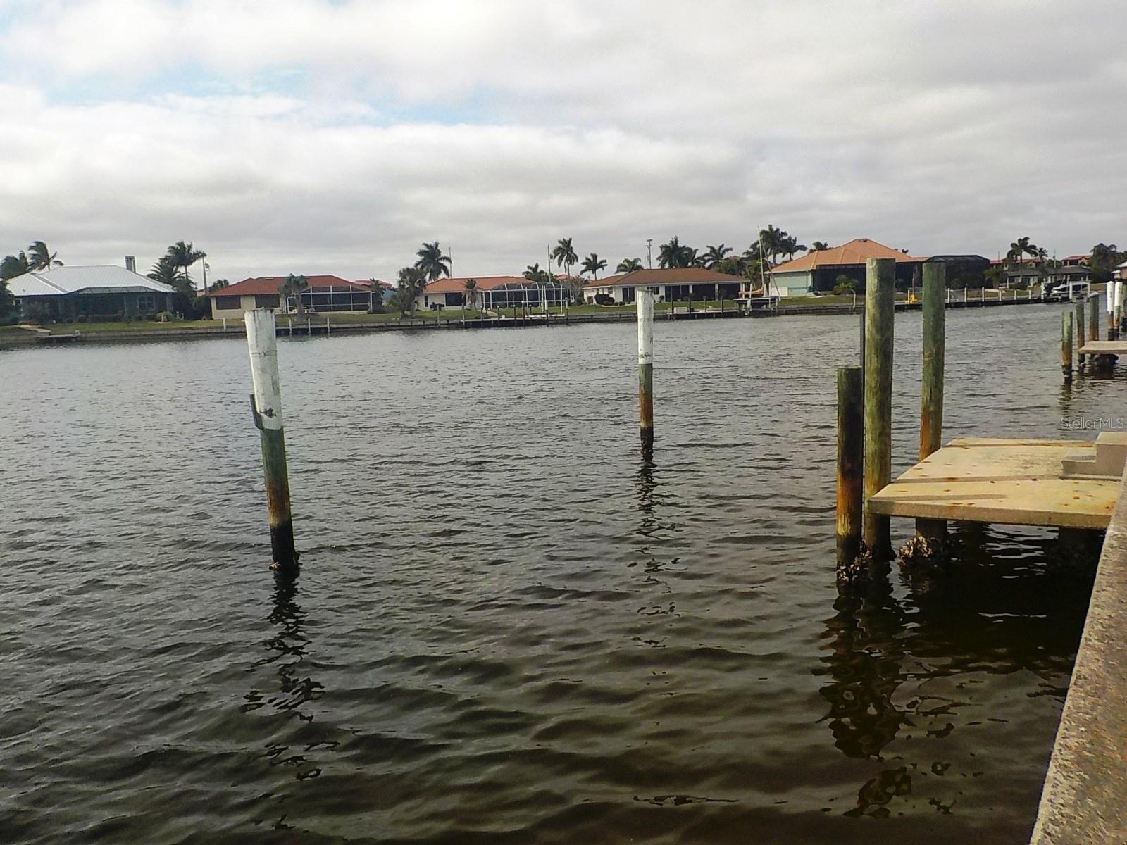 Image 2 of 41 For 147 Hibiscus Drive