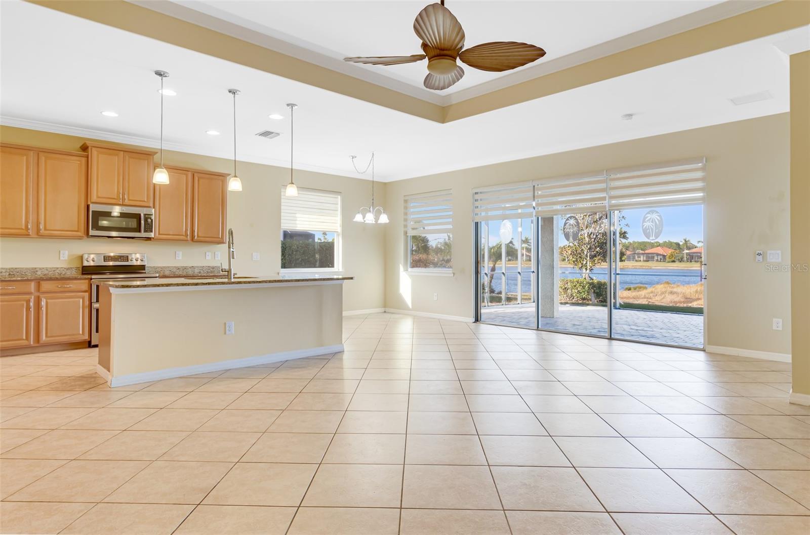 Image 10 of 39 For 7486 Talon Bay Drive