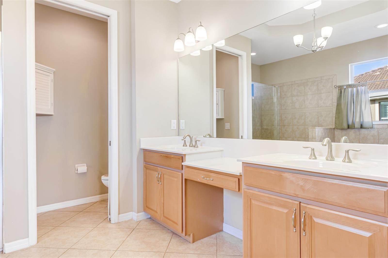 Image 22 of 39 For 7486 Talon Bay Drive