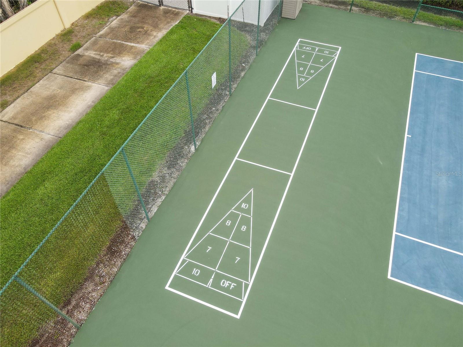 Image 37 of 39 For 7486 Talon Bay Drive