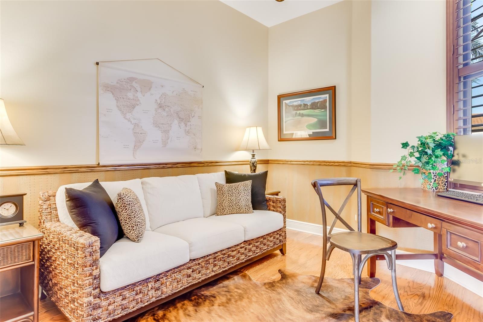 Image 12 of 54 For 2218 Silver Palm Road