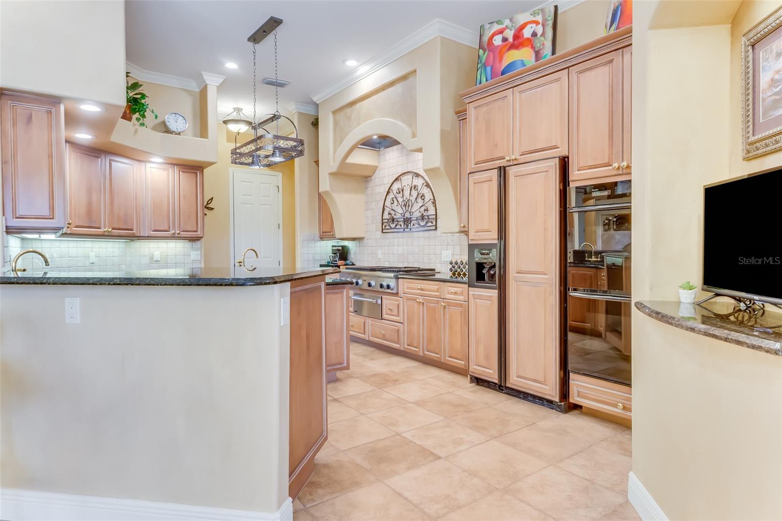 Image 14 of 54 For 2218 Silver Palm Road