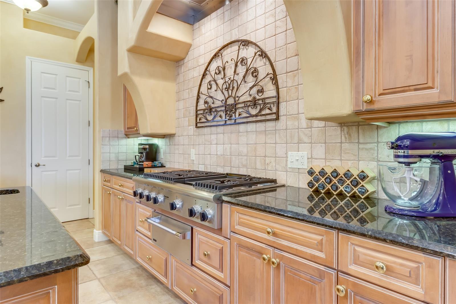 Image 18 of 54 For 2218 Silver Palm Road