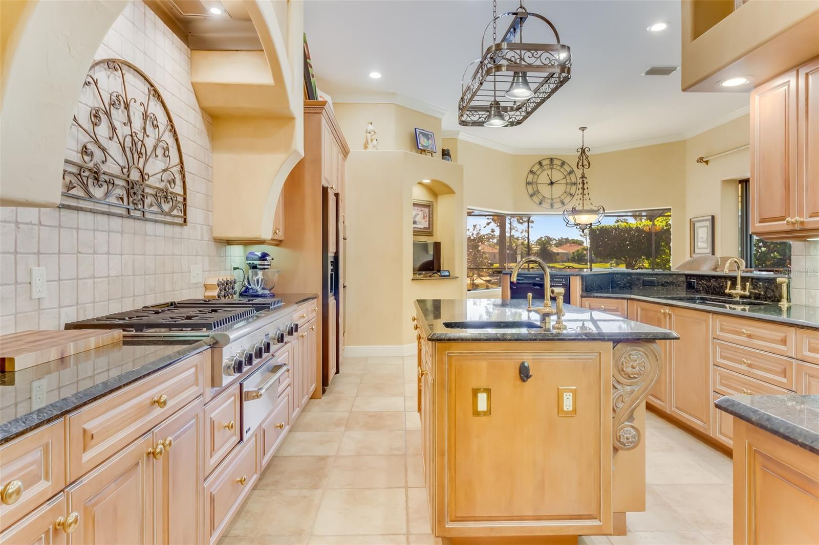 Image 20 of 54 For 2218 Silver Palm Road