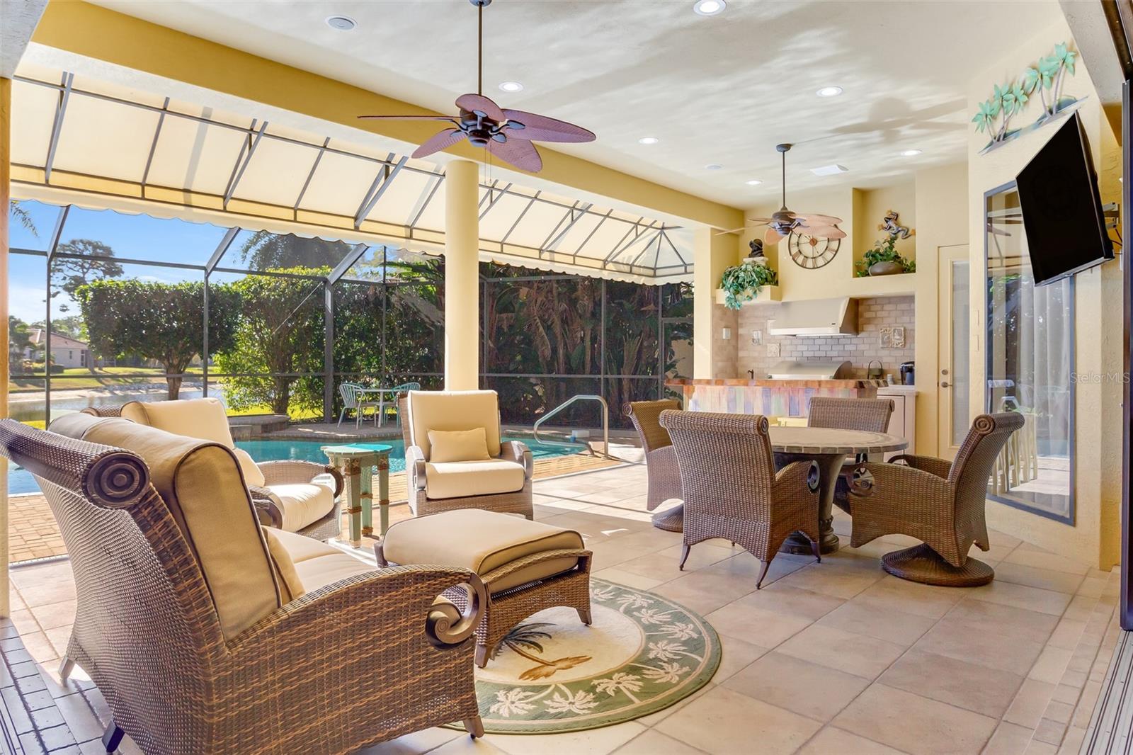 Image 40 of 54 For 2218 Silver Palm Road