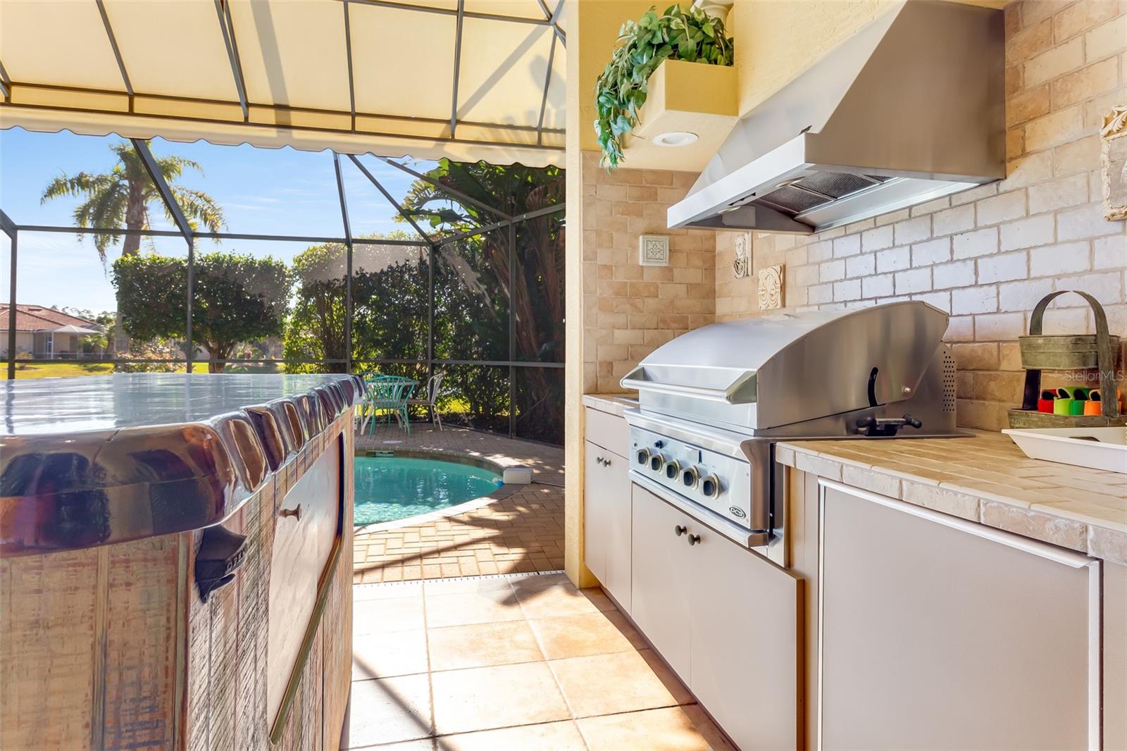 Image 43 of 54 For 2218 Silver Palm Road