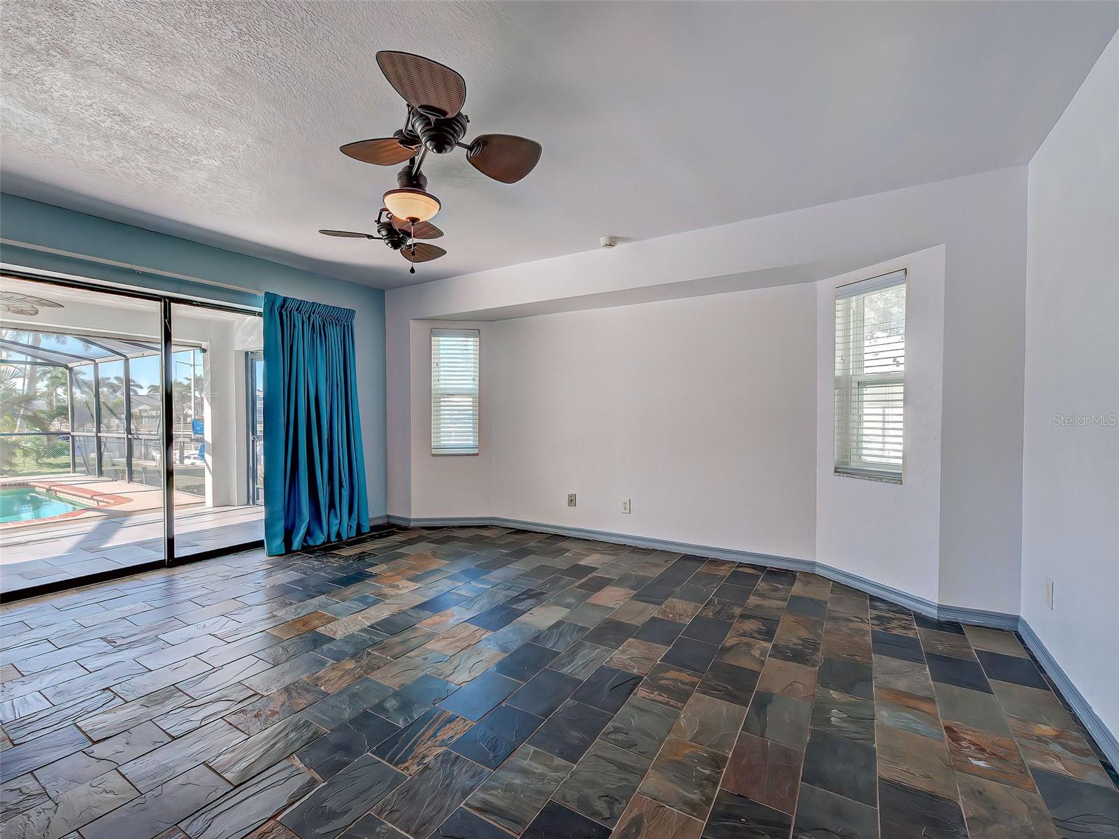 Image 41 of 79 For 2301 Via Veneto Drive