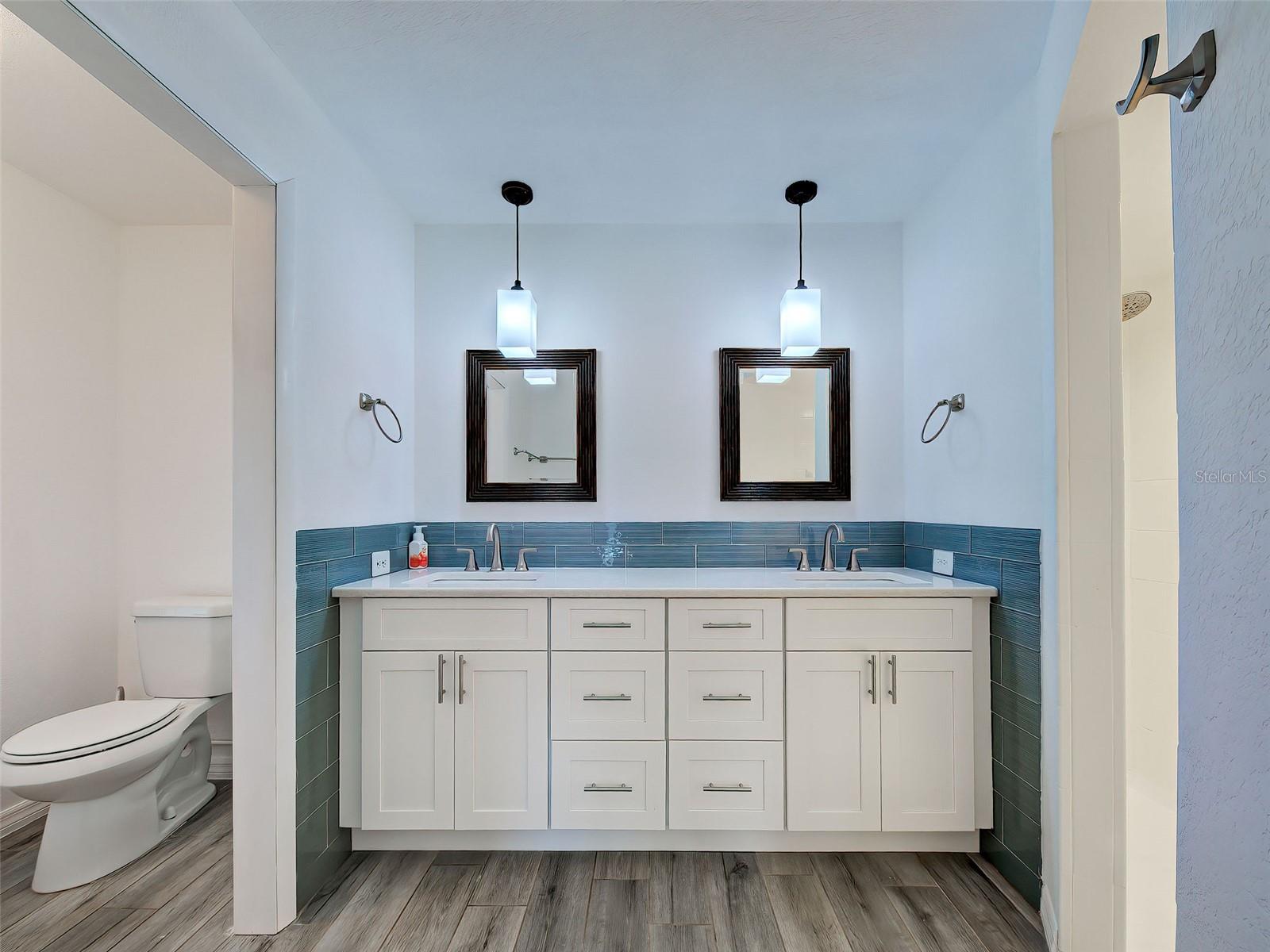 Image 48 of 79 For 2301 Via Veneto Drive