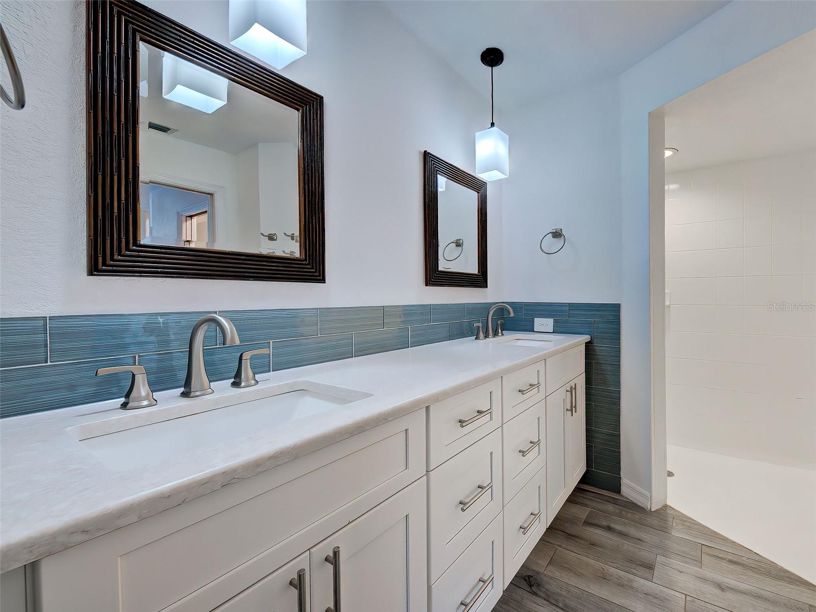 Image 50 of 79 For 2301 Via Veneto Drive