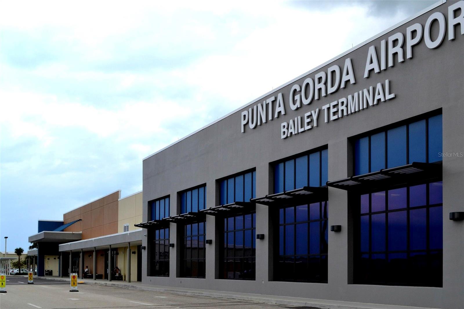 Image 61 of 79 For 2301 Via Veneto Drive