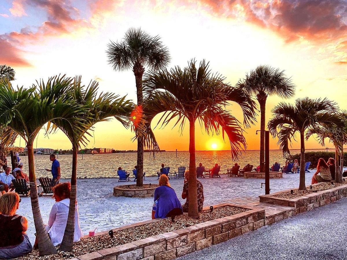 Image 66 of 79 For 2301 Via Veneto Drive