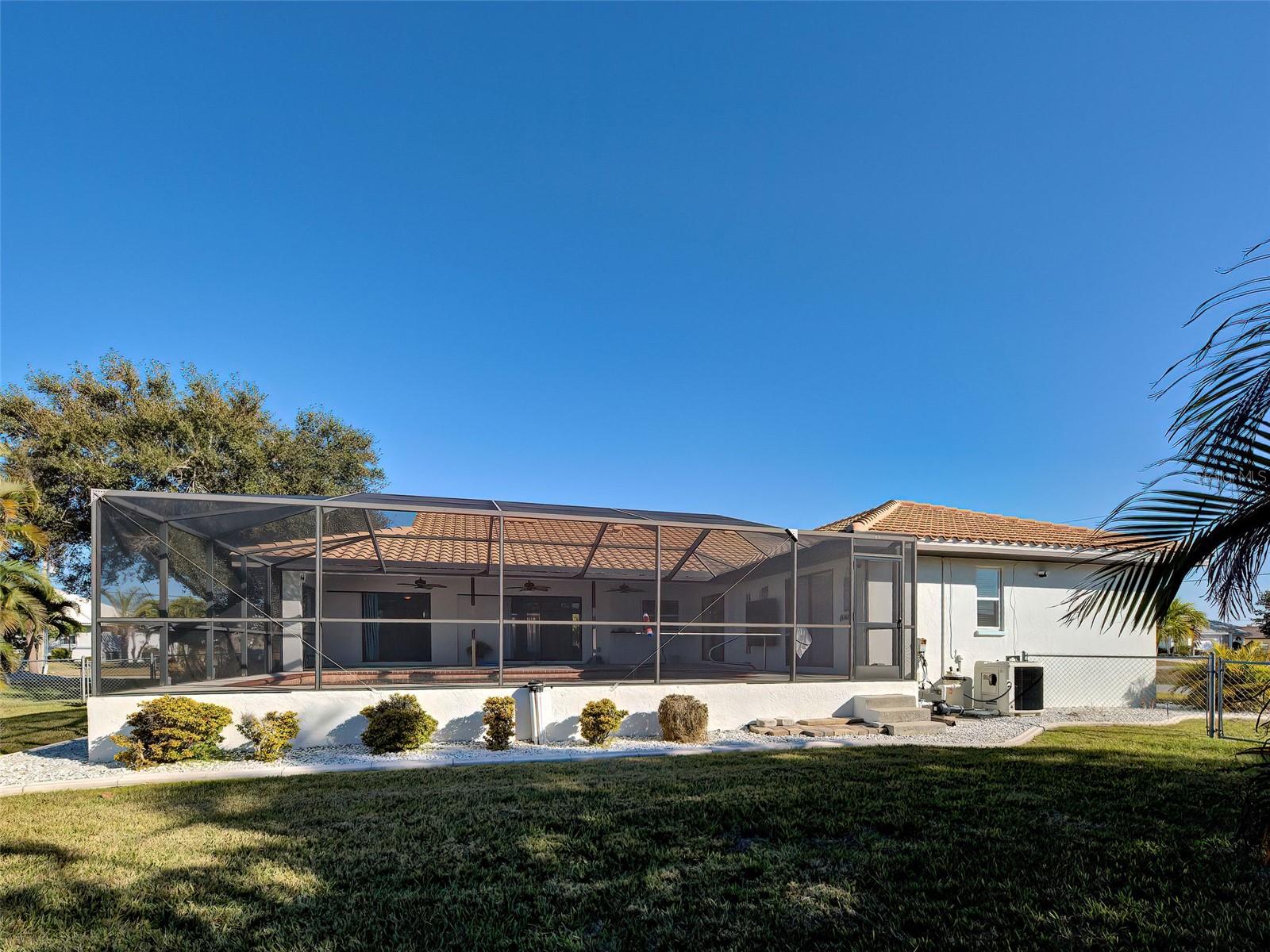 Image 7 of 79 For 2301 Via Veneto Drive