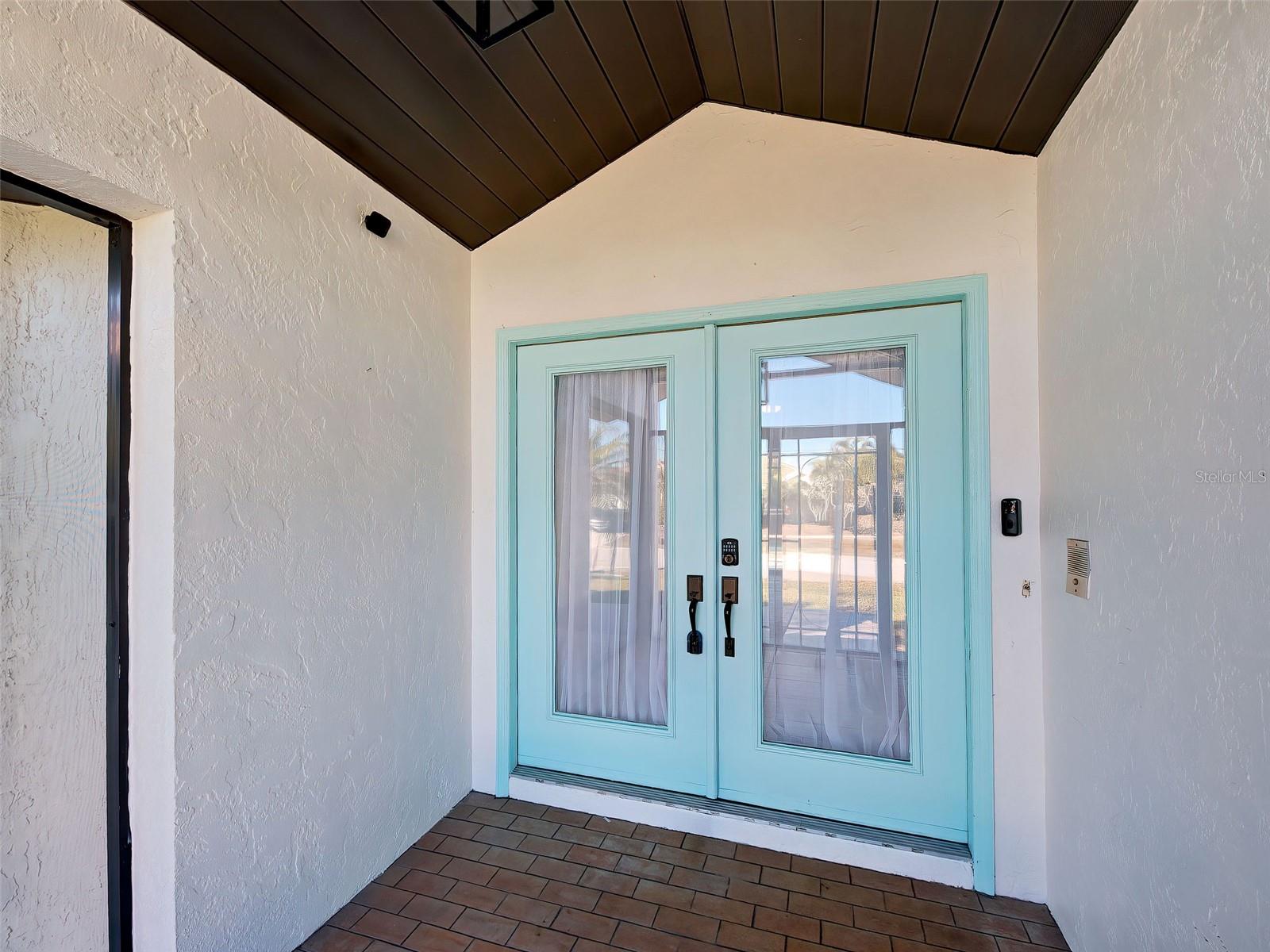 Image 9 of 79 For 2301 Via Veneto Drive