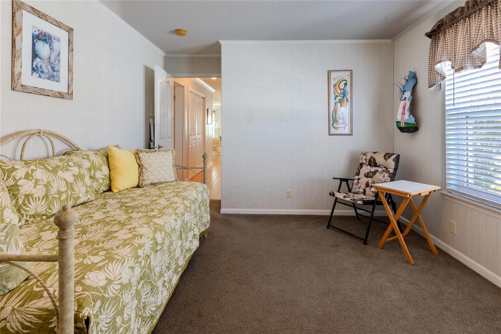 Image 16 of 59 For 2100 Kings Highway 52