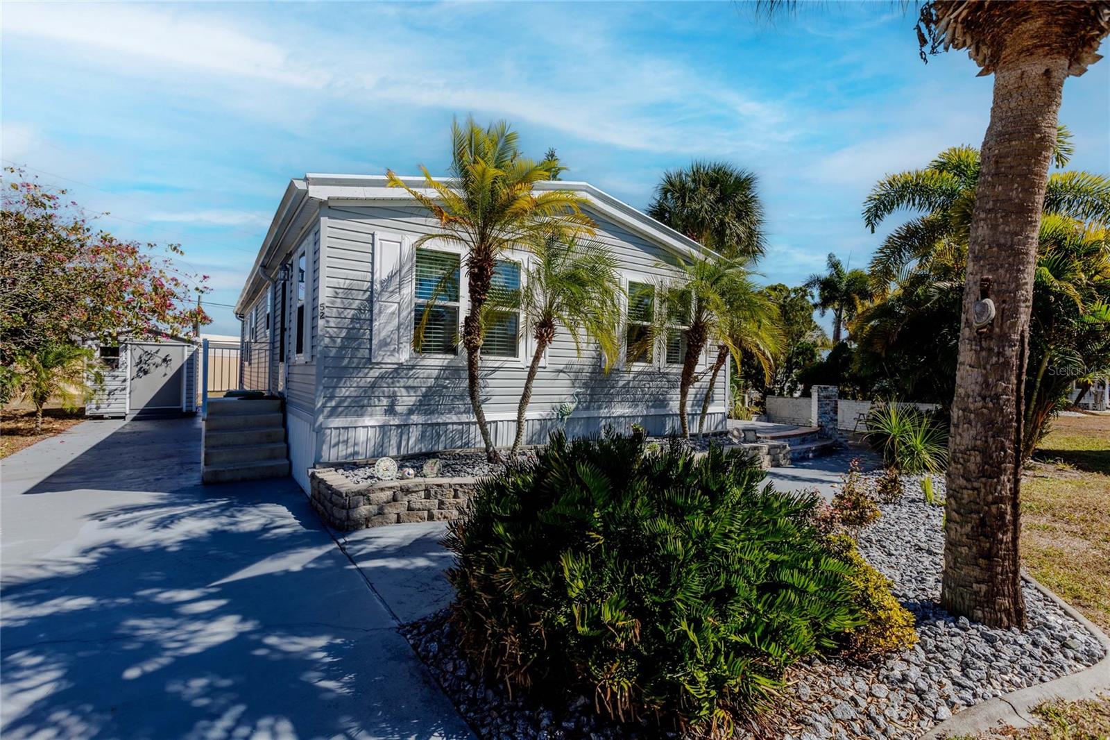 Image 2 of 59 For 2100 Kings Highway 52