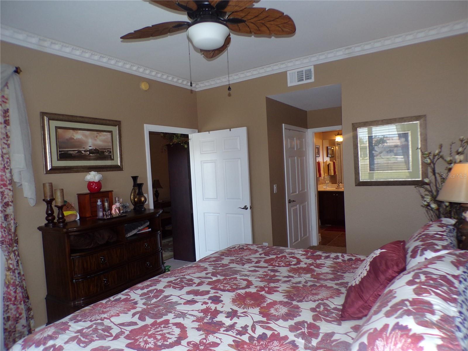 Image 19 of 58 For 2002 Bal Harbor Boulevard 1711