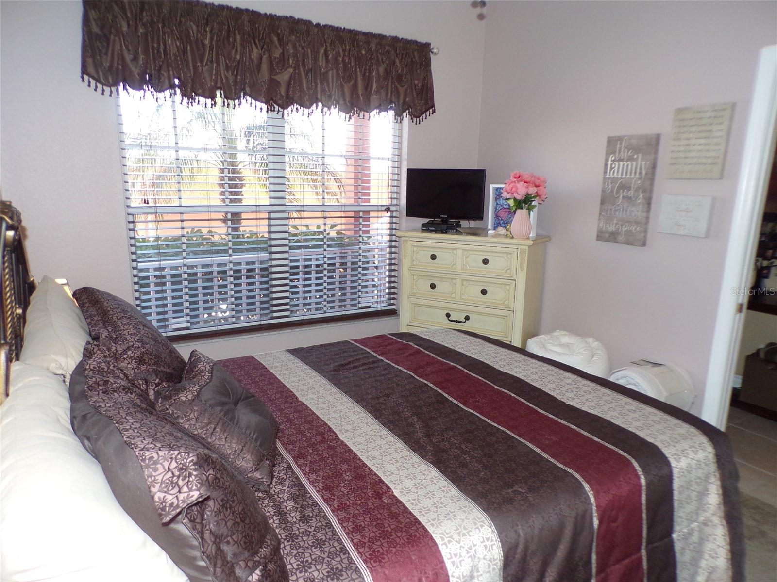 Image 38 of 58 For 2002 Bal Harbor Boulevard 1711