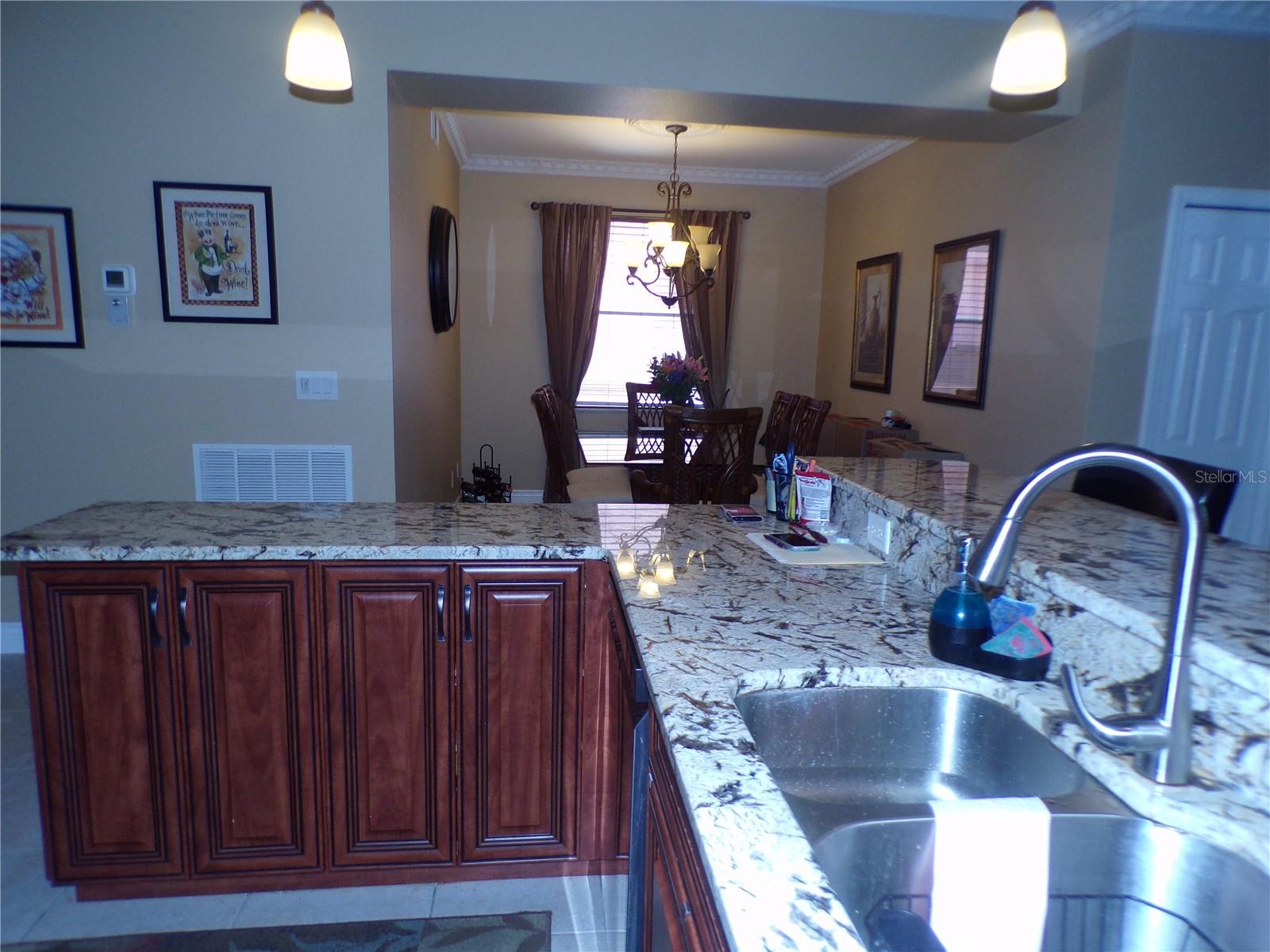 Image 41 of 58 For 2002 Bal Harbor Boulevard 1711