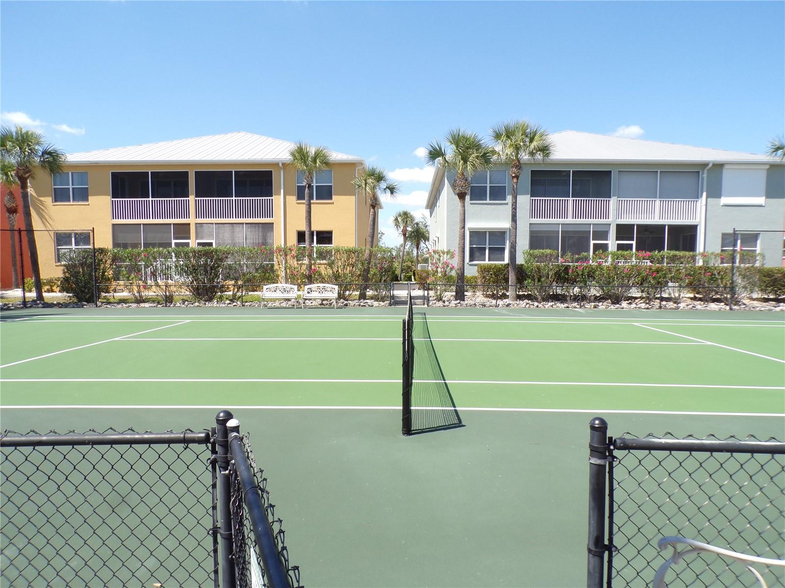 Image 53 of 58 For 2002 Bal Harbor Boulevard 1711