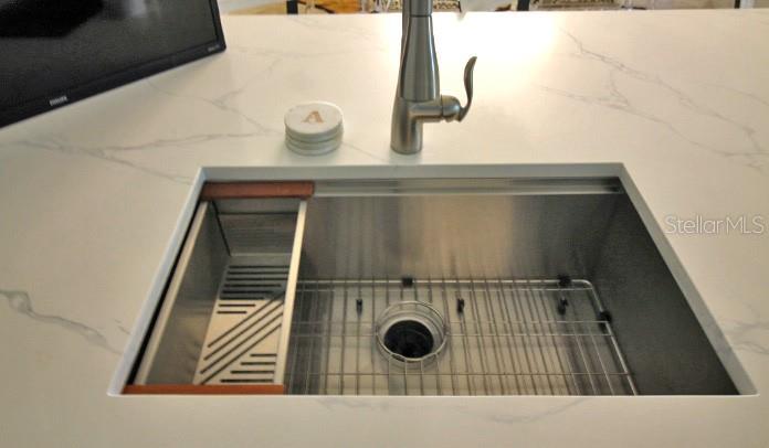 Image 10 of 45 For 16000 Grassland Lane 3128