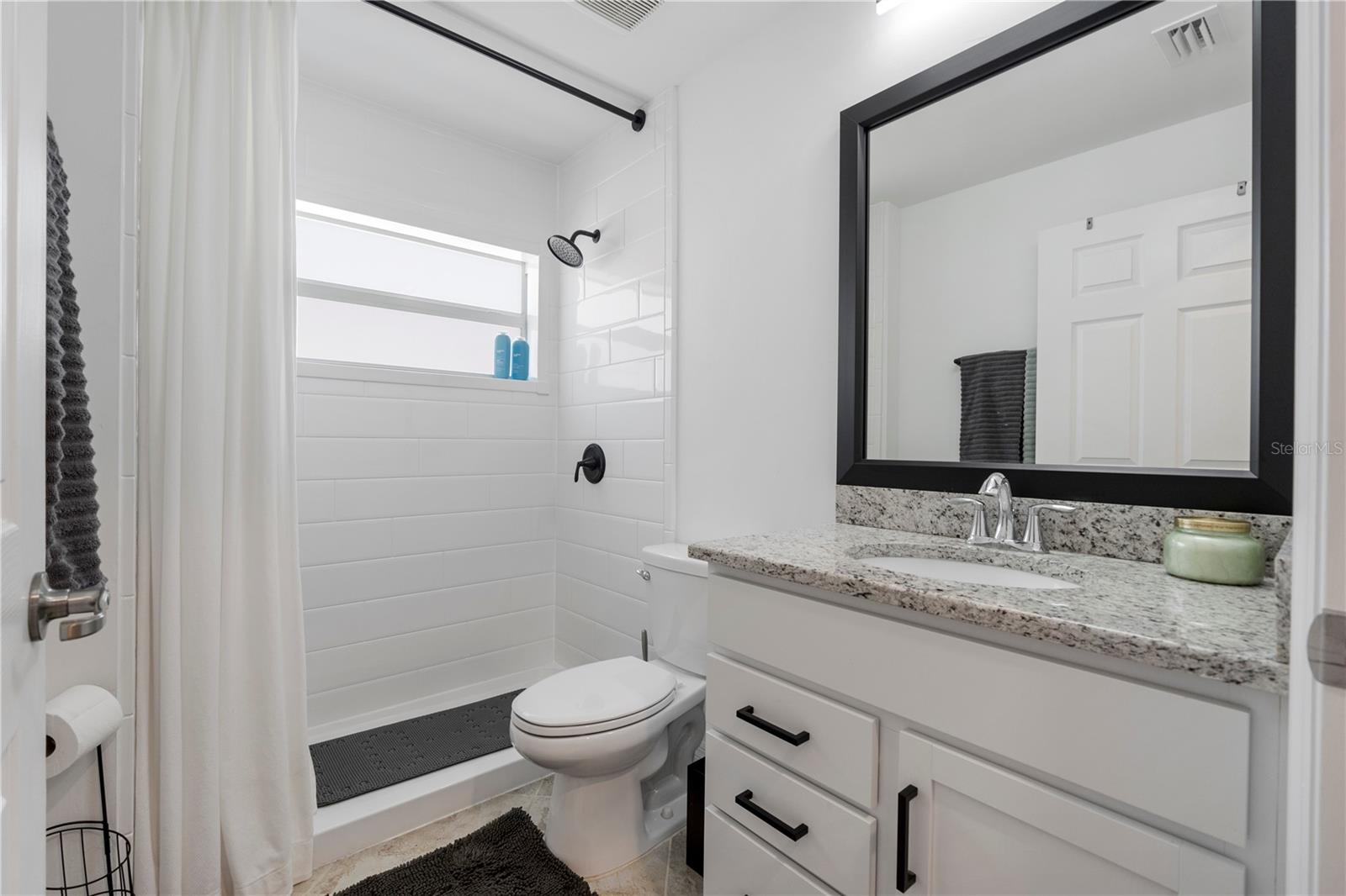 Image 33 of 45 For 16000 Grassland Lane 3128