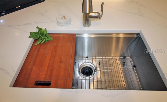 Image 9 of 45 For 16000 Grassland Lane 3128