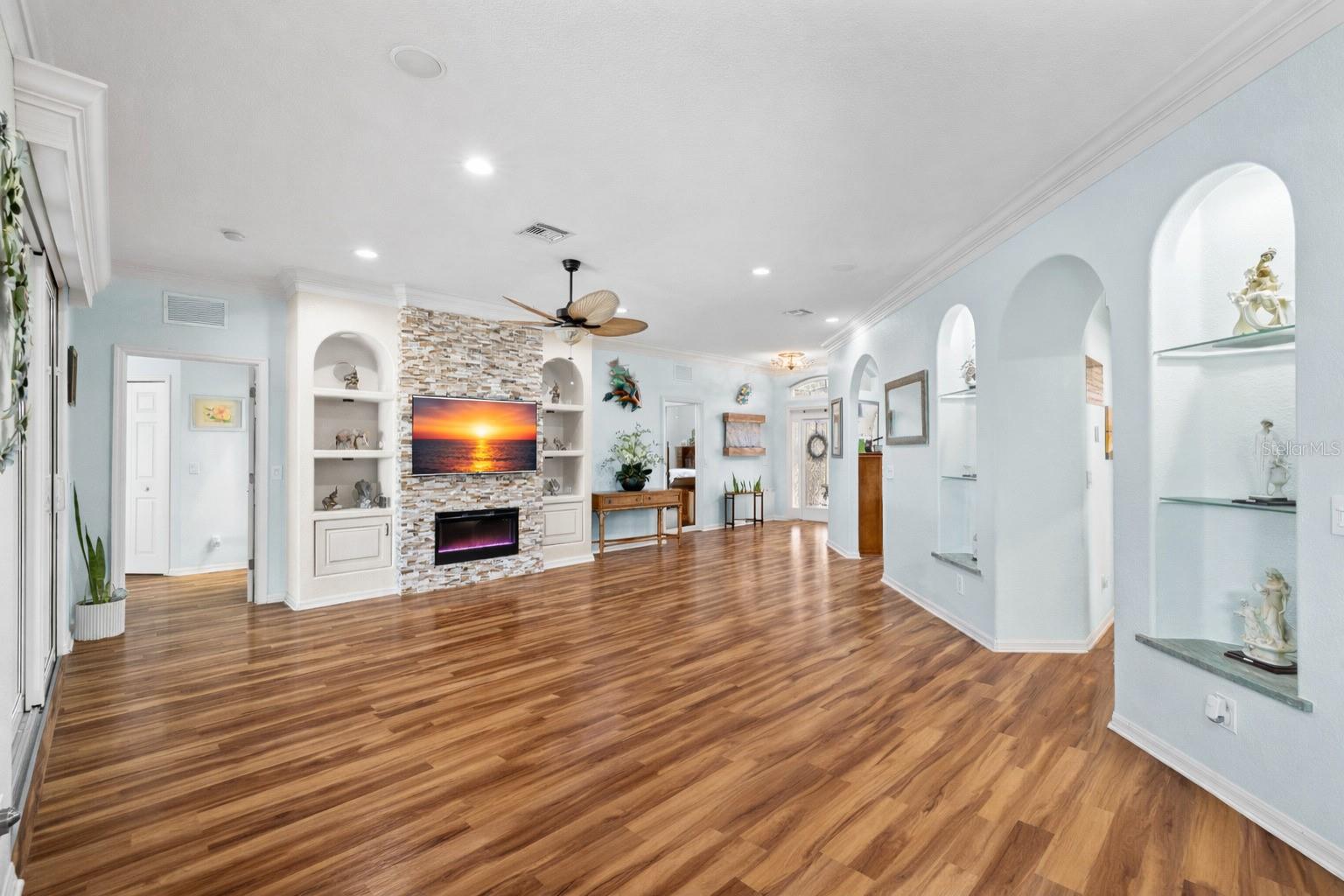 Image 6 of 48 For 20630 Dennisport Lane