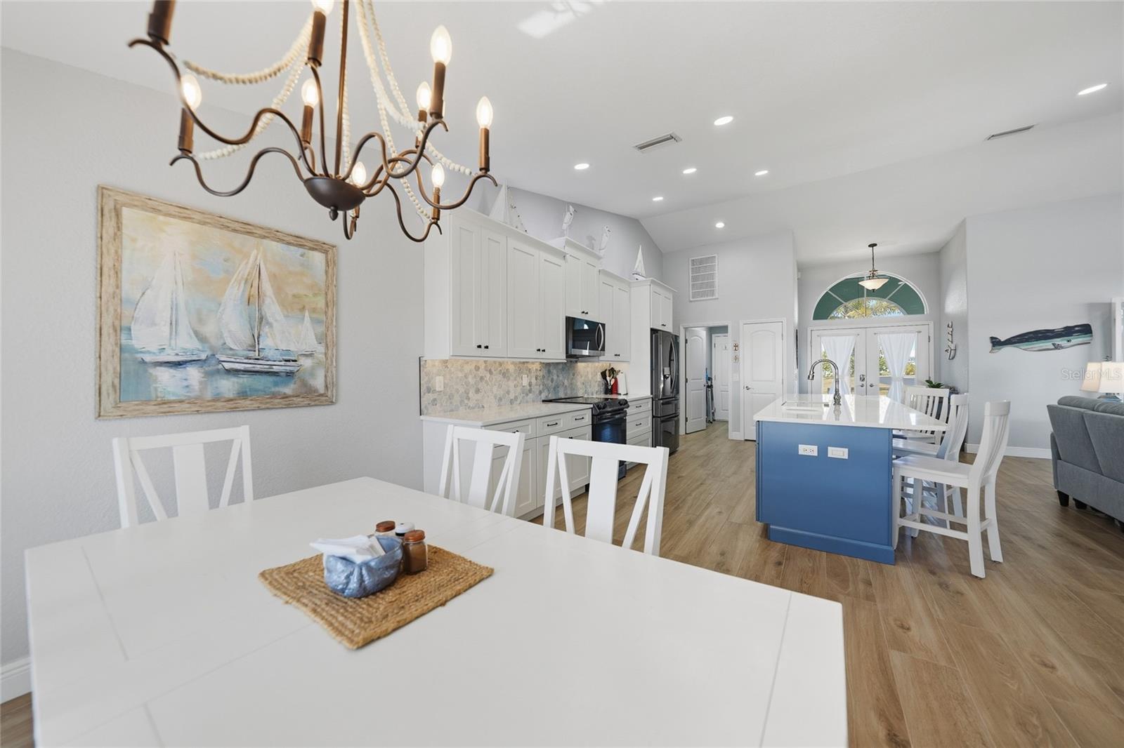 Image 14 of 48 For 521 Peeples Drive