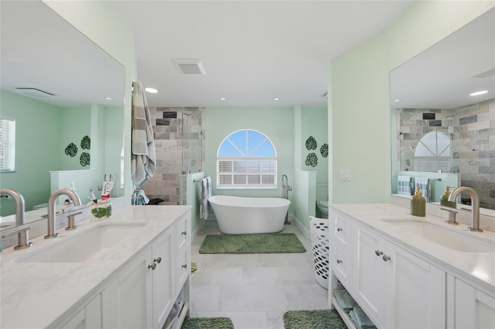 Image 20 of 48 For 521 Peeples Drive