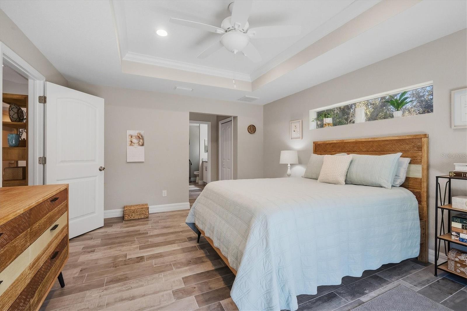 Image 23 of 33 For 106 Red Cedar Park