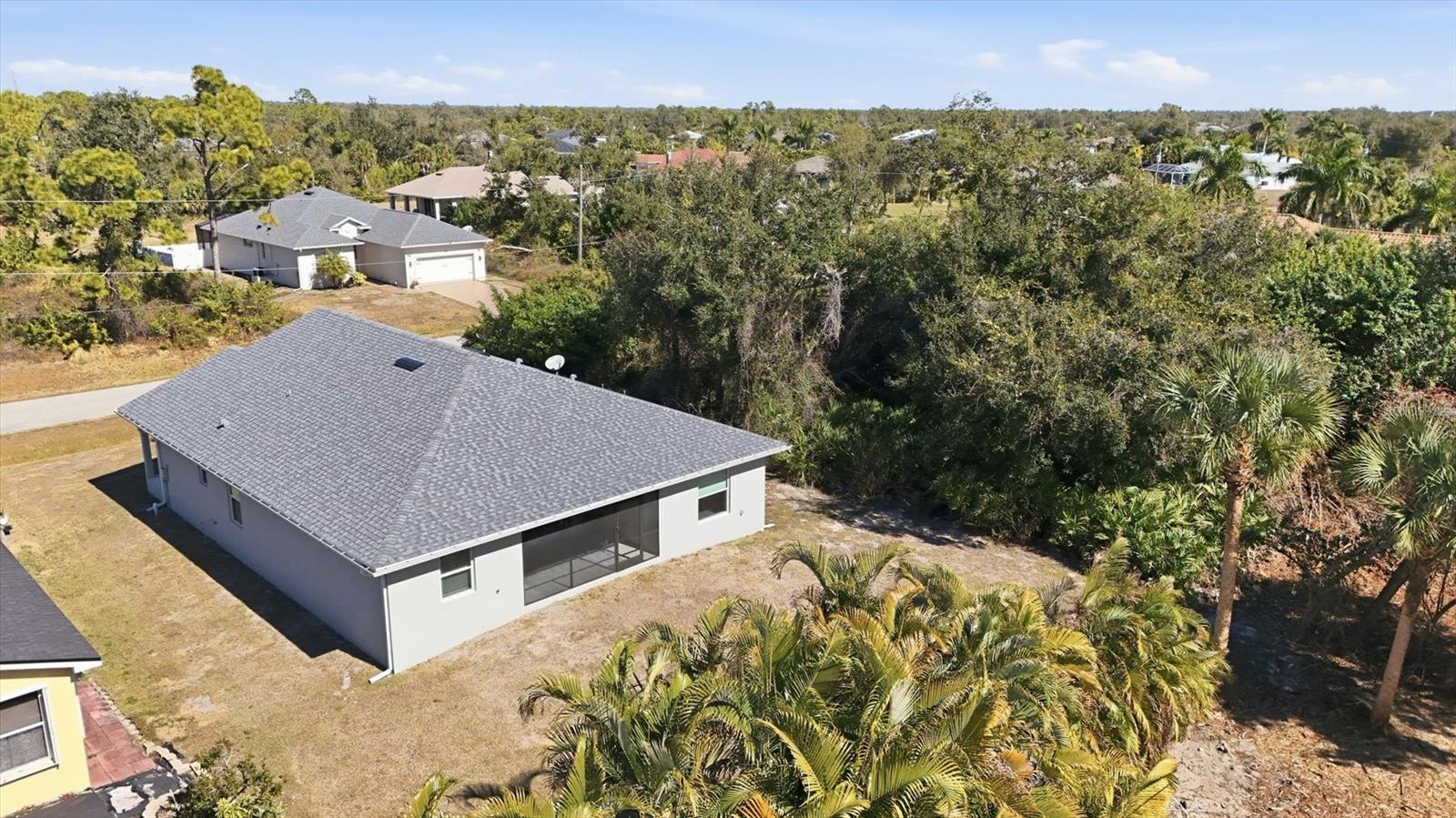 Image 29 of 33 For 106 Red Cedar Park