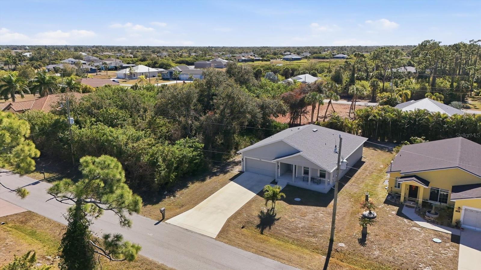 Image 3 of 33 For 106 Red Cedar Park