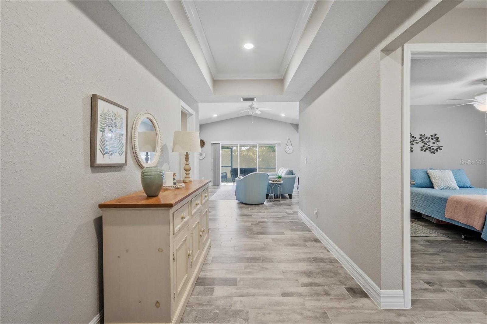 Image 5 of 33 For 106 Red Cedar Park