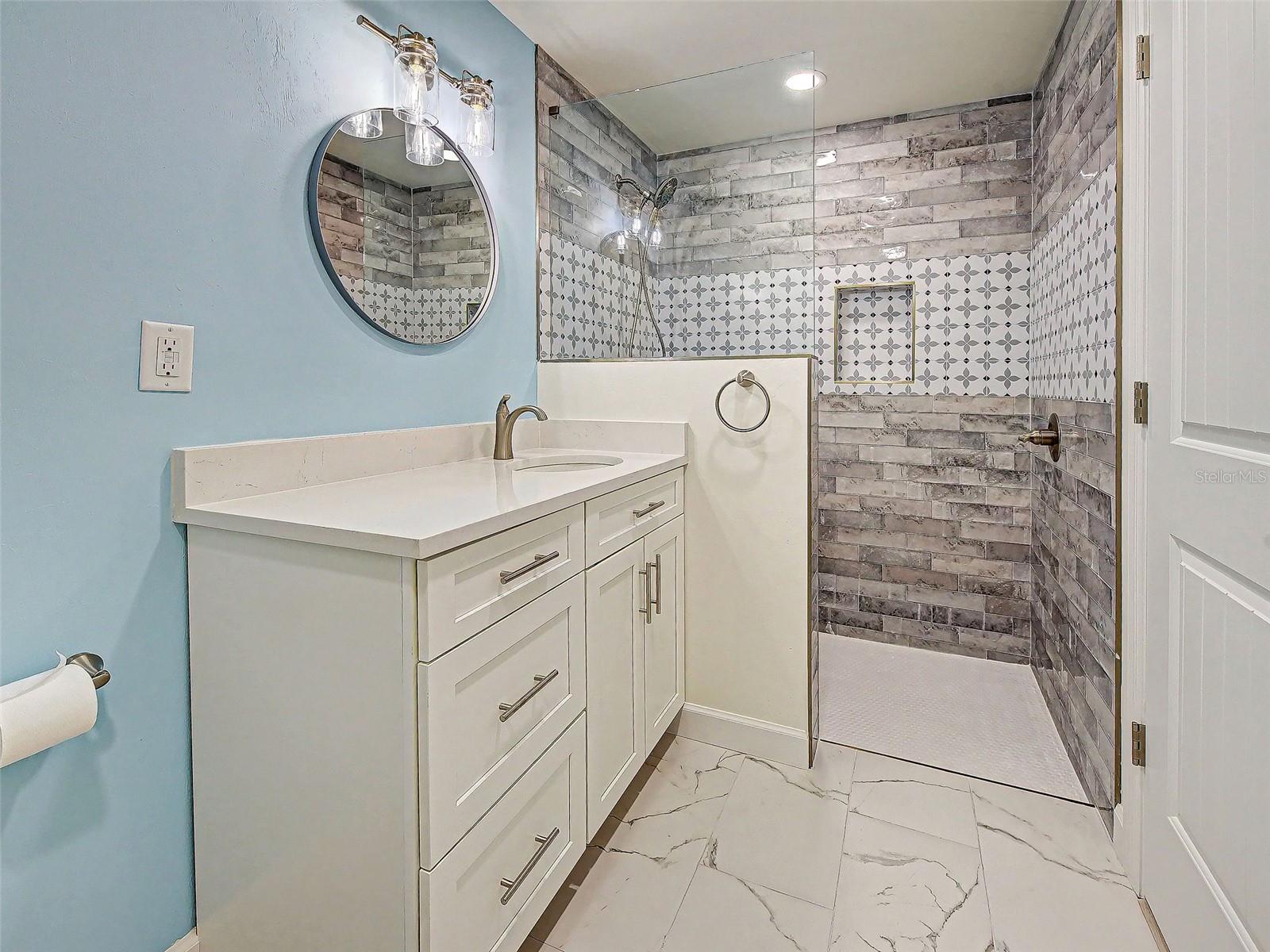 Image 12 of 92 For 13095 Via Cassia