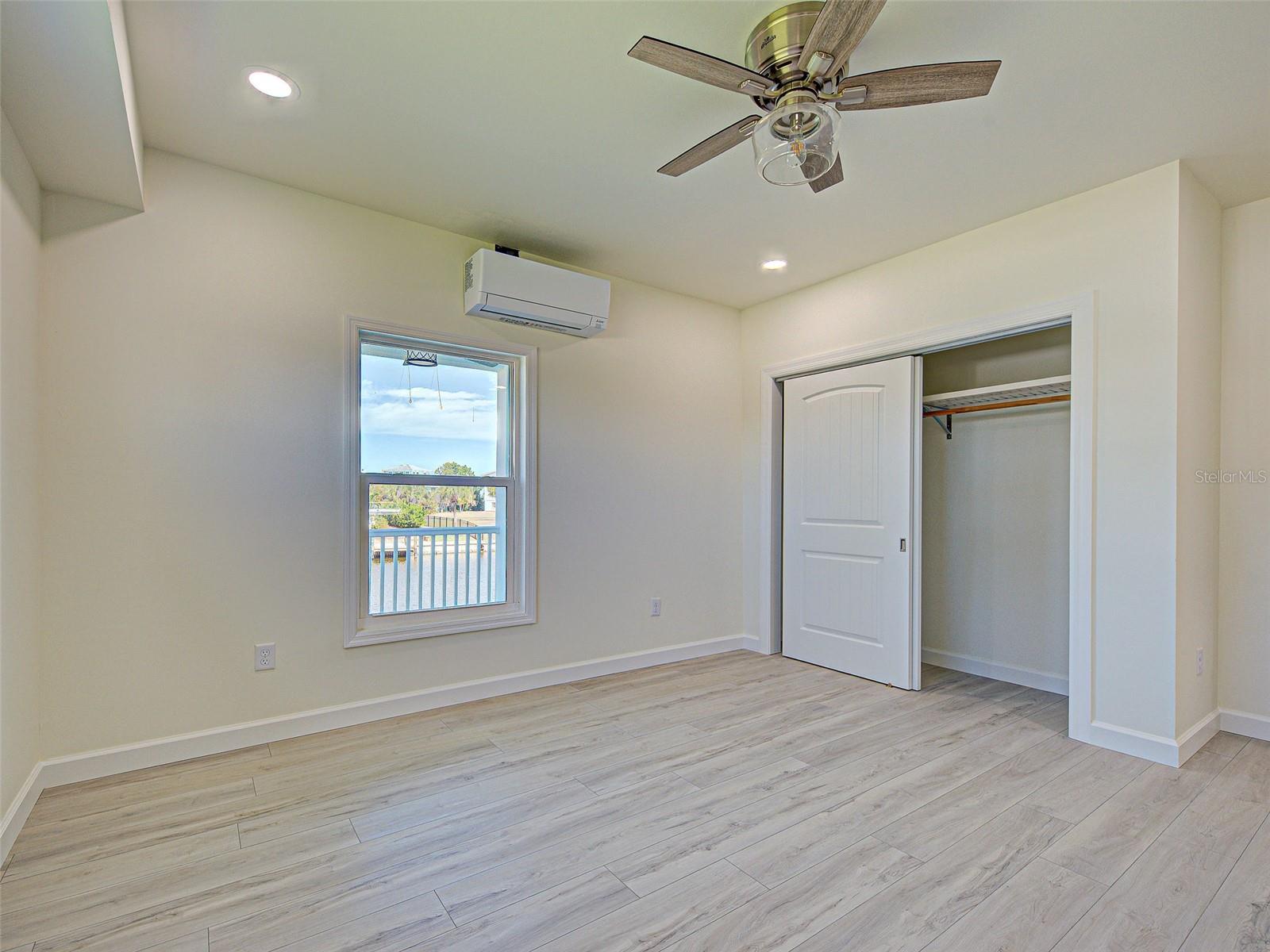 Image 16 of 92 For 13095 Via Cassia