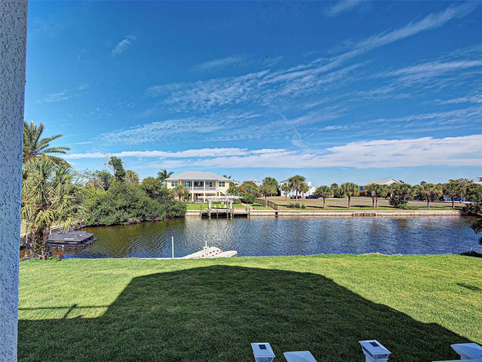 Image 23 of 92 For 13095 Via Cassia