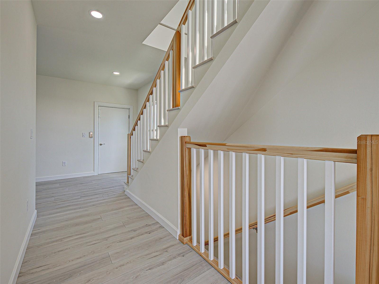 Image 29 of 92 For 13095 Via Cassia