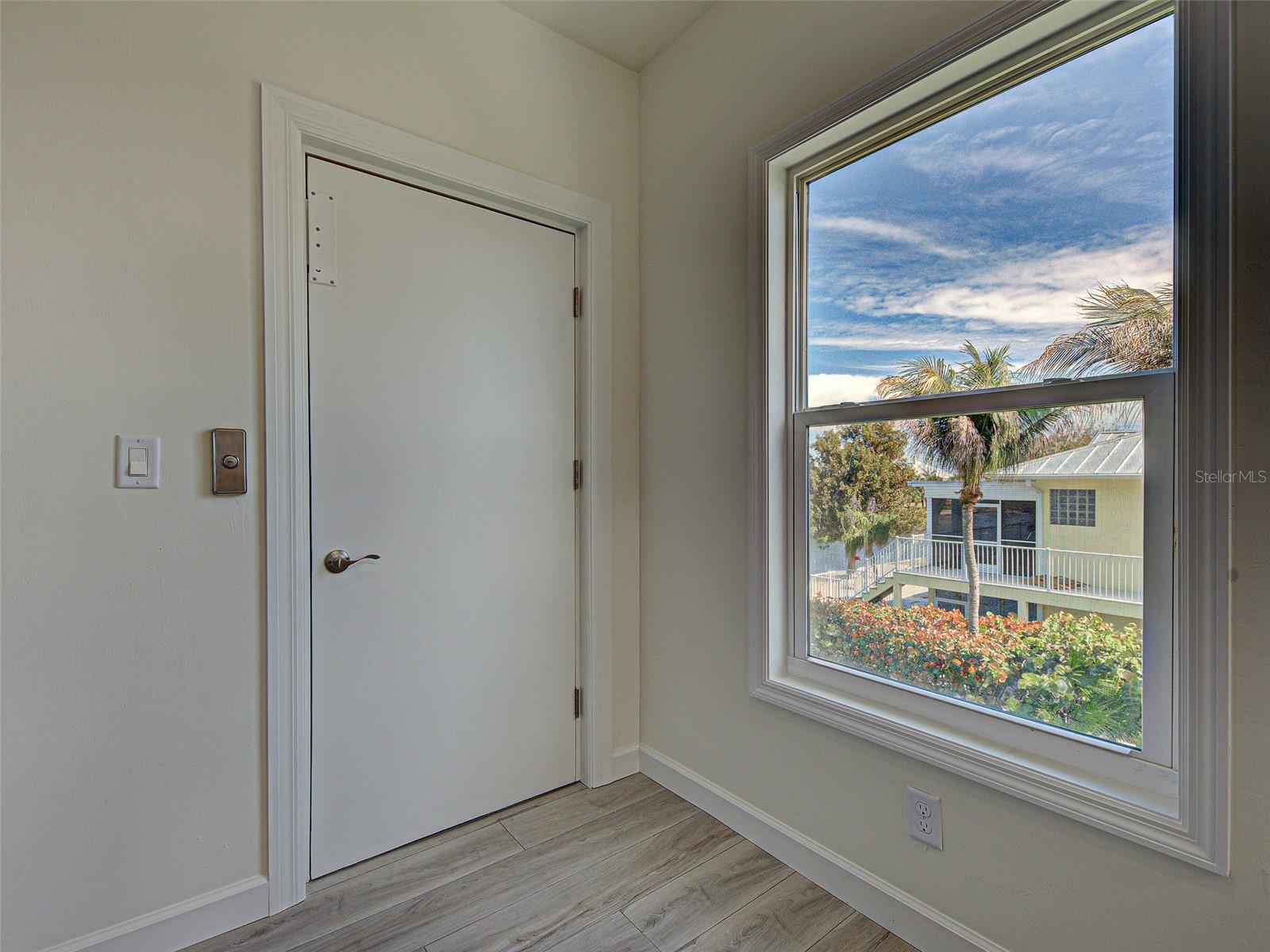 Image 30 of 92 For 13095 Via Cassia